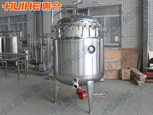 精美展示骨頭熬湯蒸煮鍋實拍圖,讓客戶更直觀的了解我們的產品!